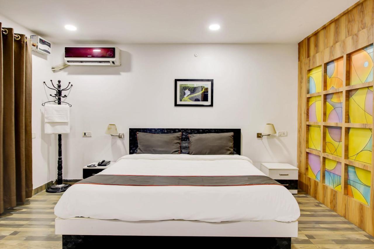Oyo 2794 Hotel Plaza Inn Гувахати Екстериор снимка